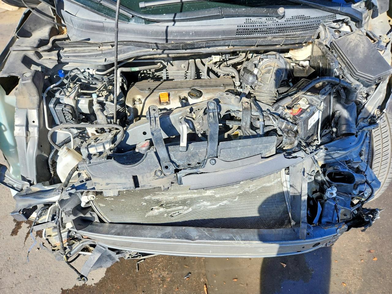 2014 HONDA CR-V LX photo 12