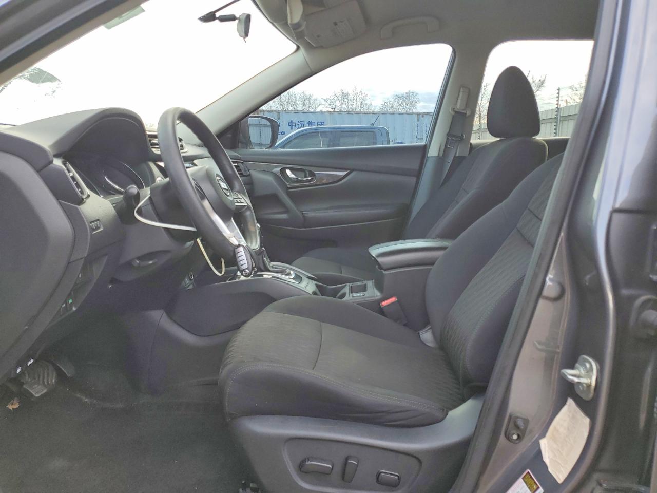 2017 NISSAN ROGUE S photo 13