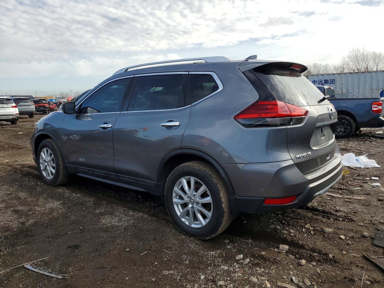 2017 NISSAN ROGUE S photo 3