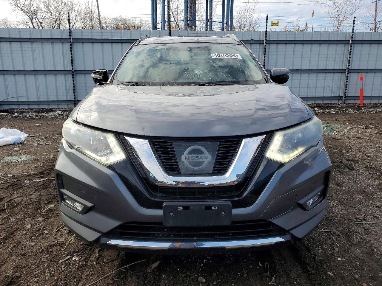 2017 NISSAN ROGUE S photo 9