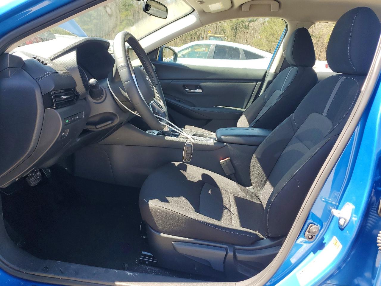2025 NISSAN SENTRA SV photo 7