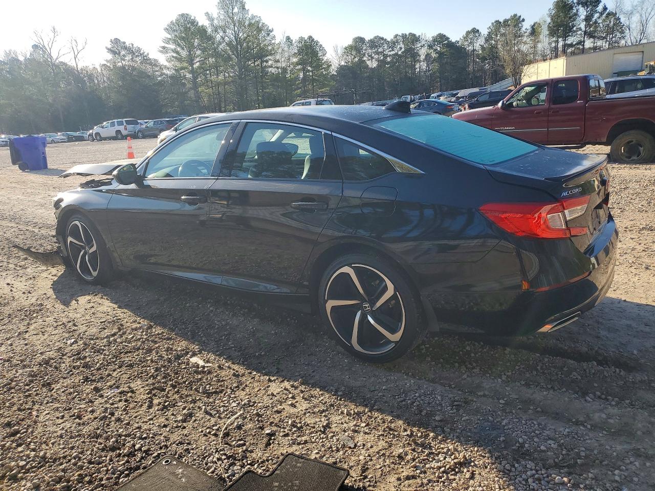 2020 HONDA ACCORD SPORT photo 2