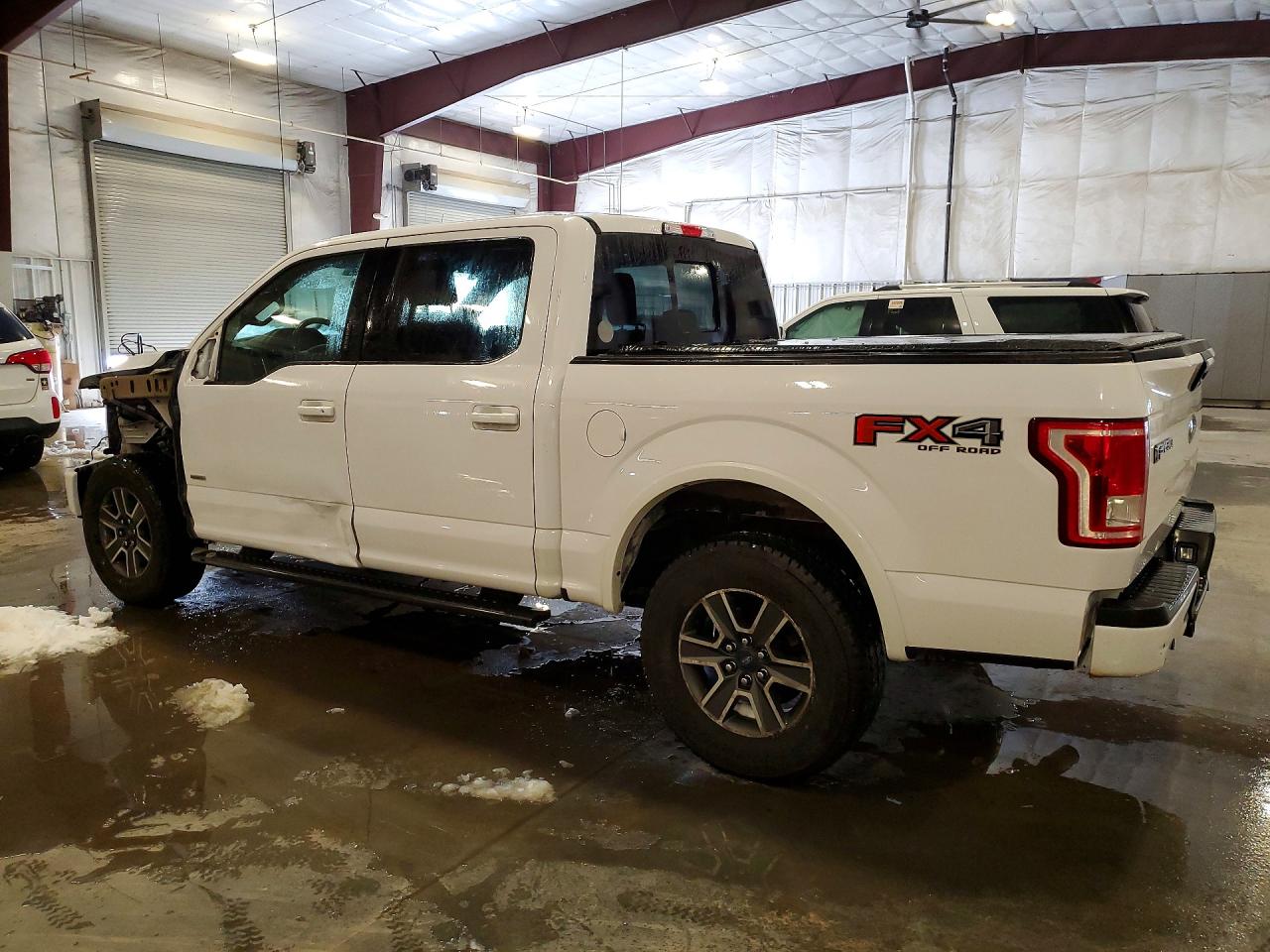2015 FORD F150 SUPERCREW photo 2