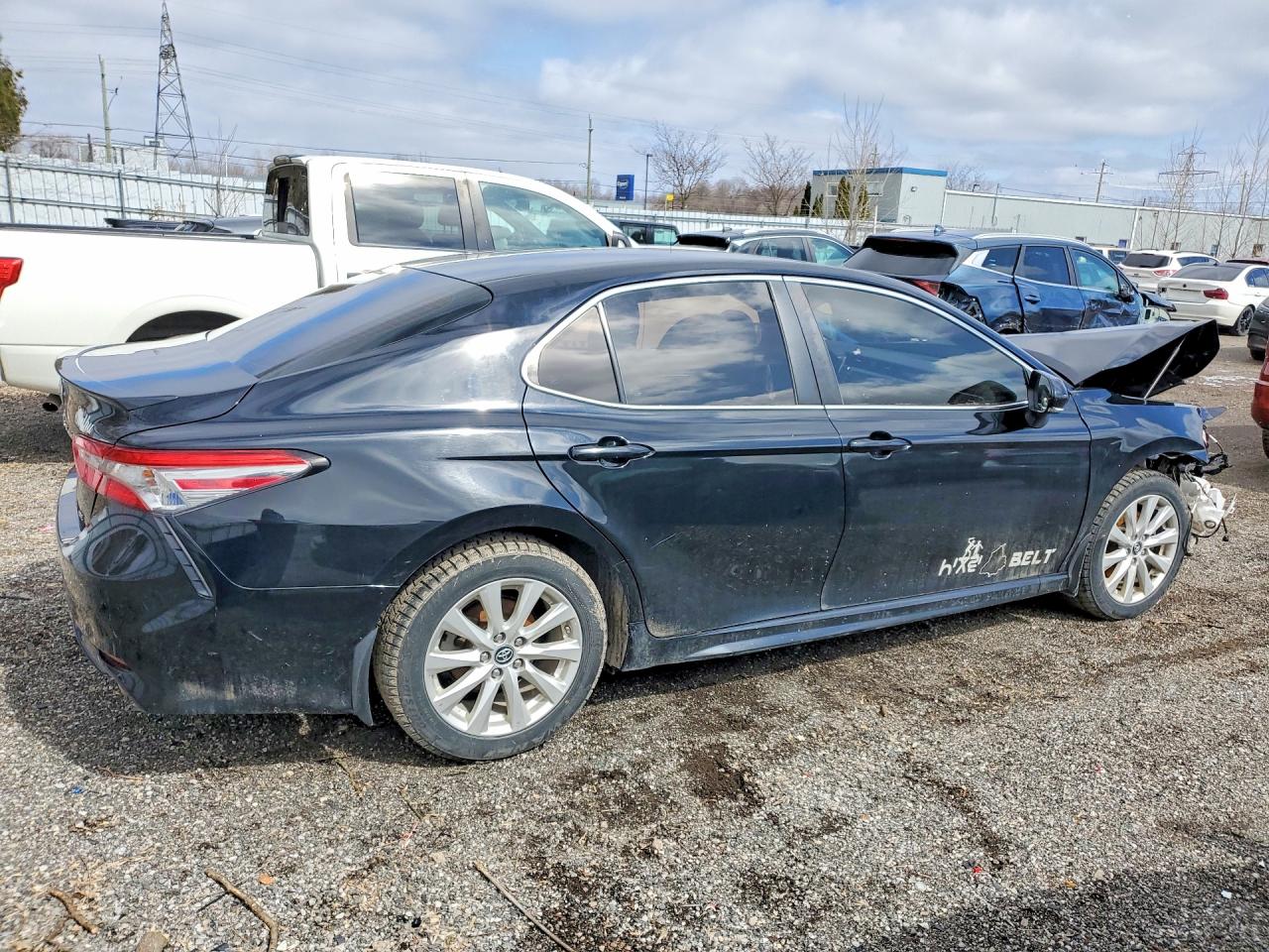 2019 TOYOTA CAMRY L photo 7