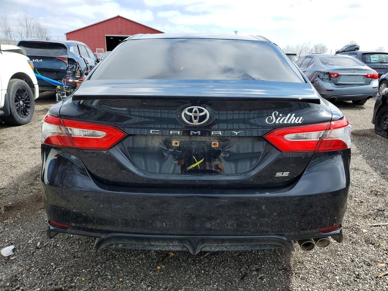 2019 TOYOTA CAMRY L photo 16