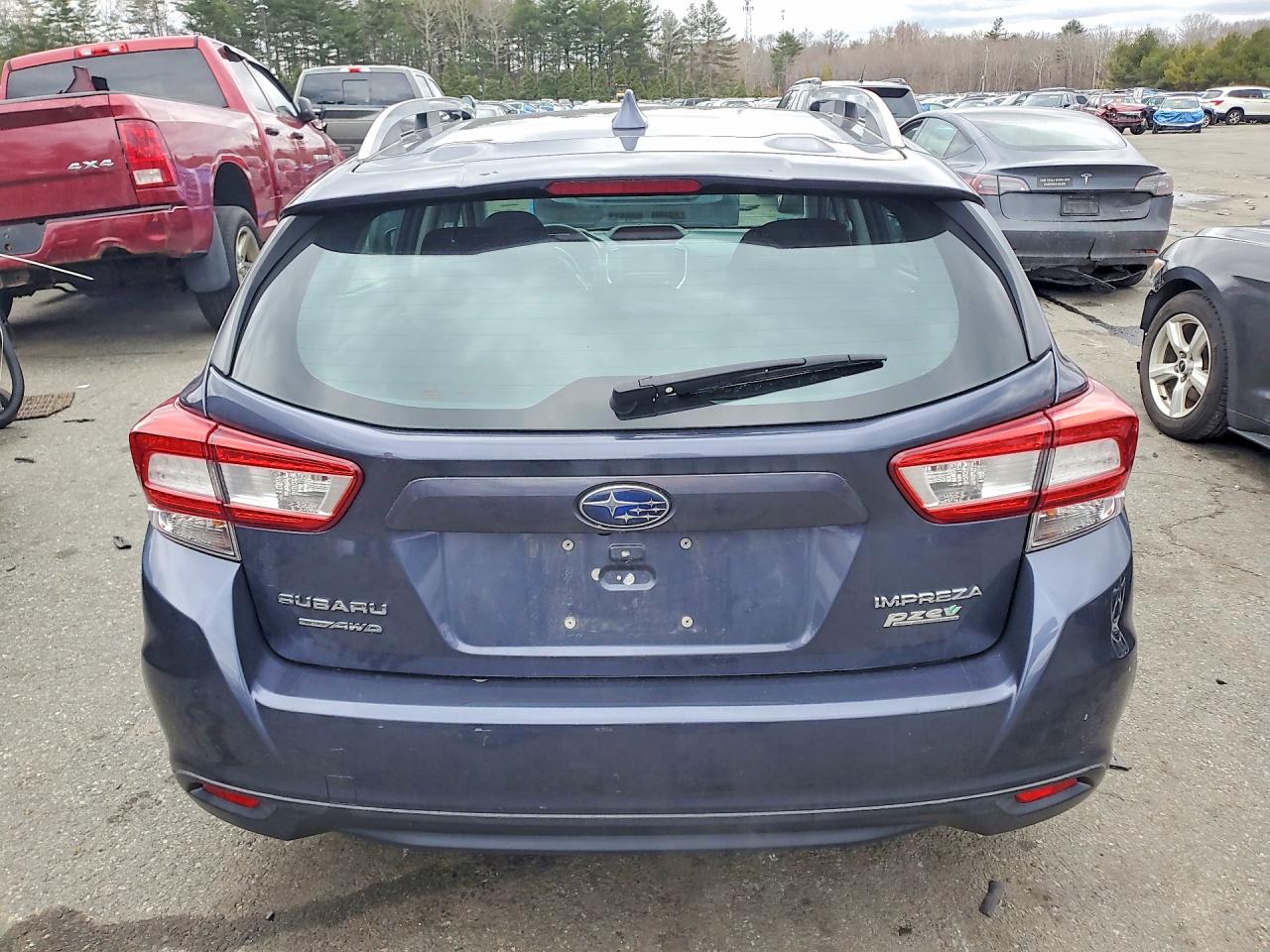 2017 SUBARU IMPREZA PREMIUM PLUS photo 6