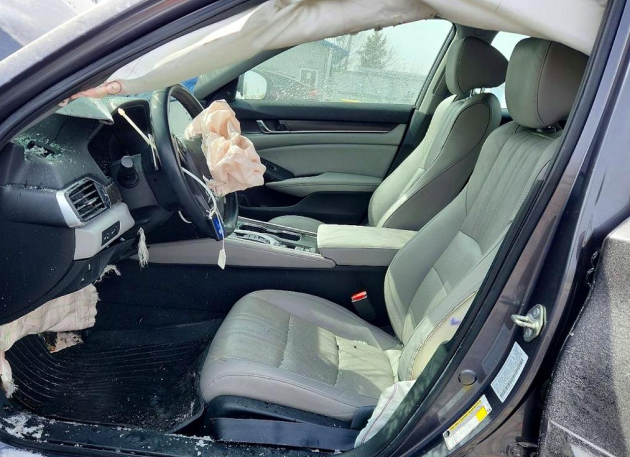 2020 HONDA ACCORD TOURING HYBRID photo 7