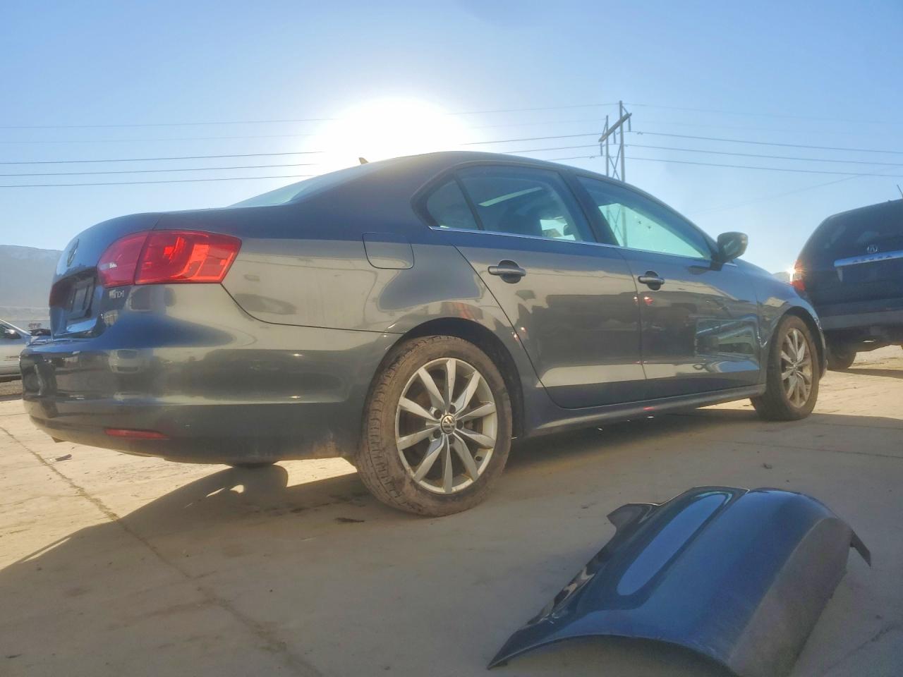 2014 VOLKSWAGEN JETTA photo 5