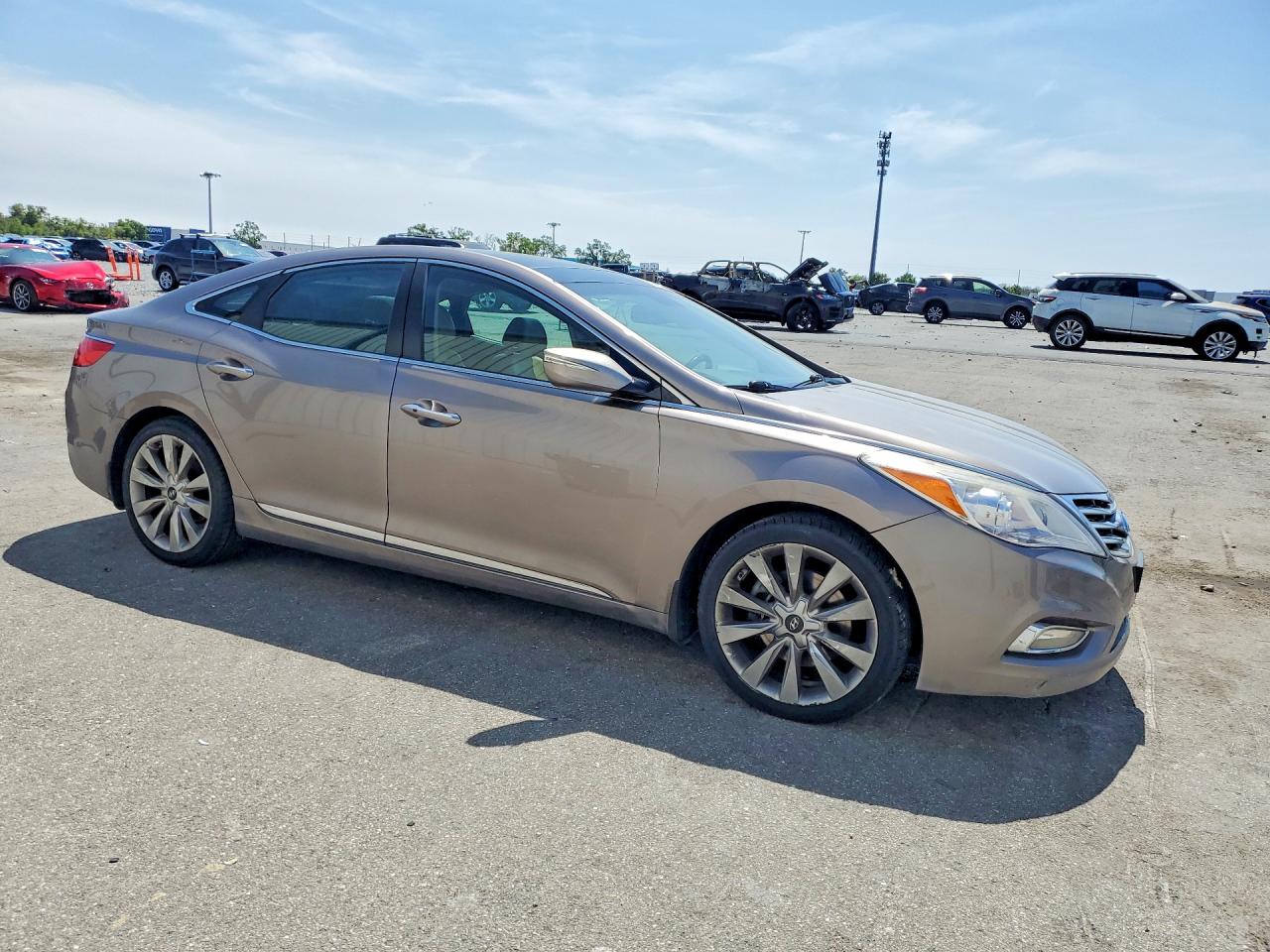 2013 HYUNDAI AZERA BASE photo 7