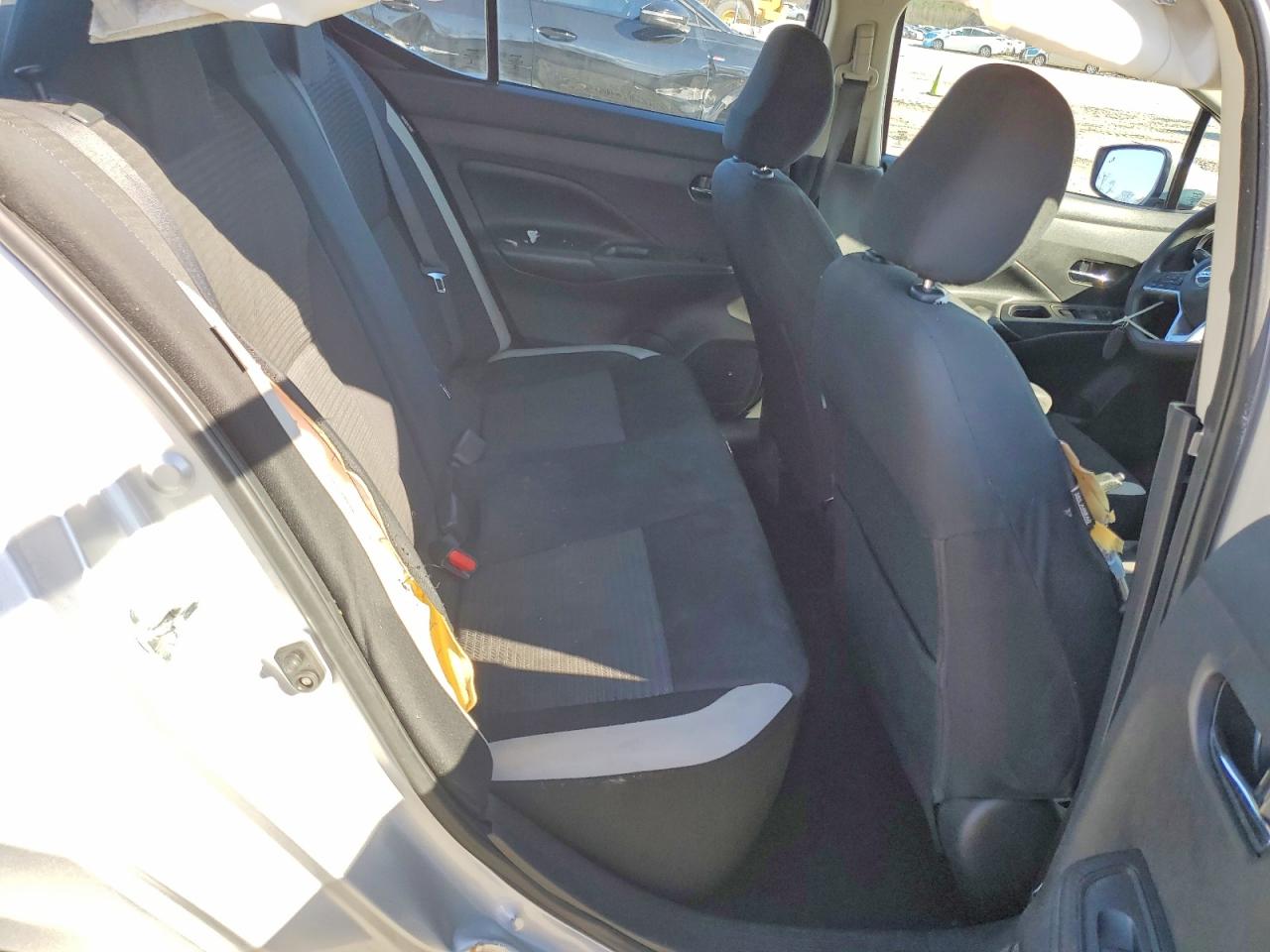 2020 NISSAN VERSA SV photo 19