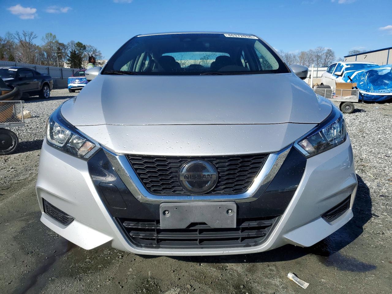 2020 NISSAN VERSA SV photo 9