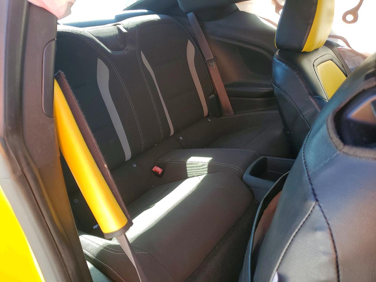2016 CHEVROLET CAMARO LT photo 10