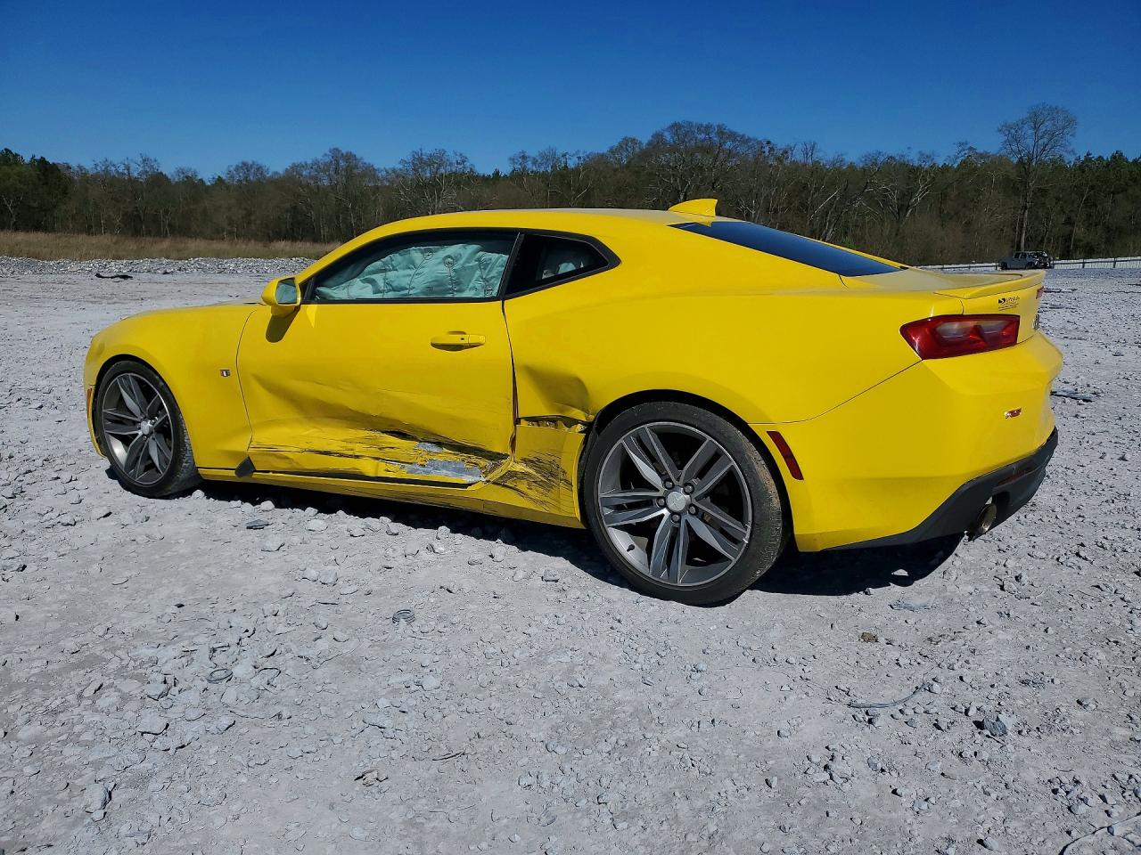 2016 CHEVROLET CAMARO LT photo 2