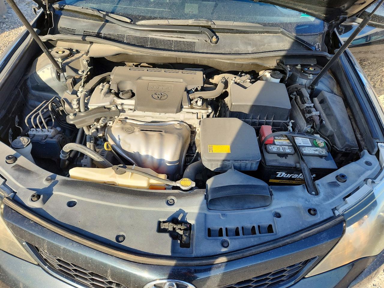 2014 TOYOTA CAMRY SE photo 11
