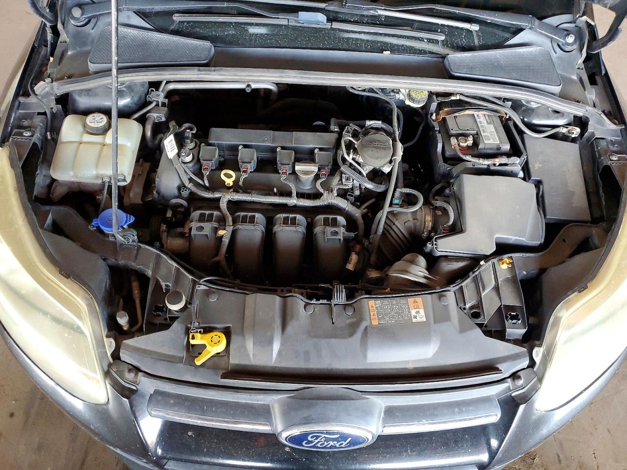 2014 FORD FOCUS SE photo 31