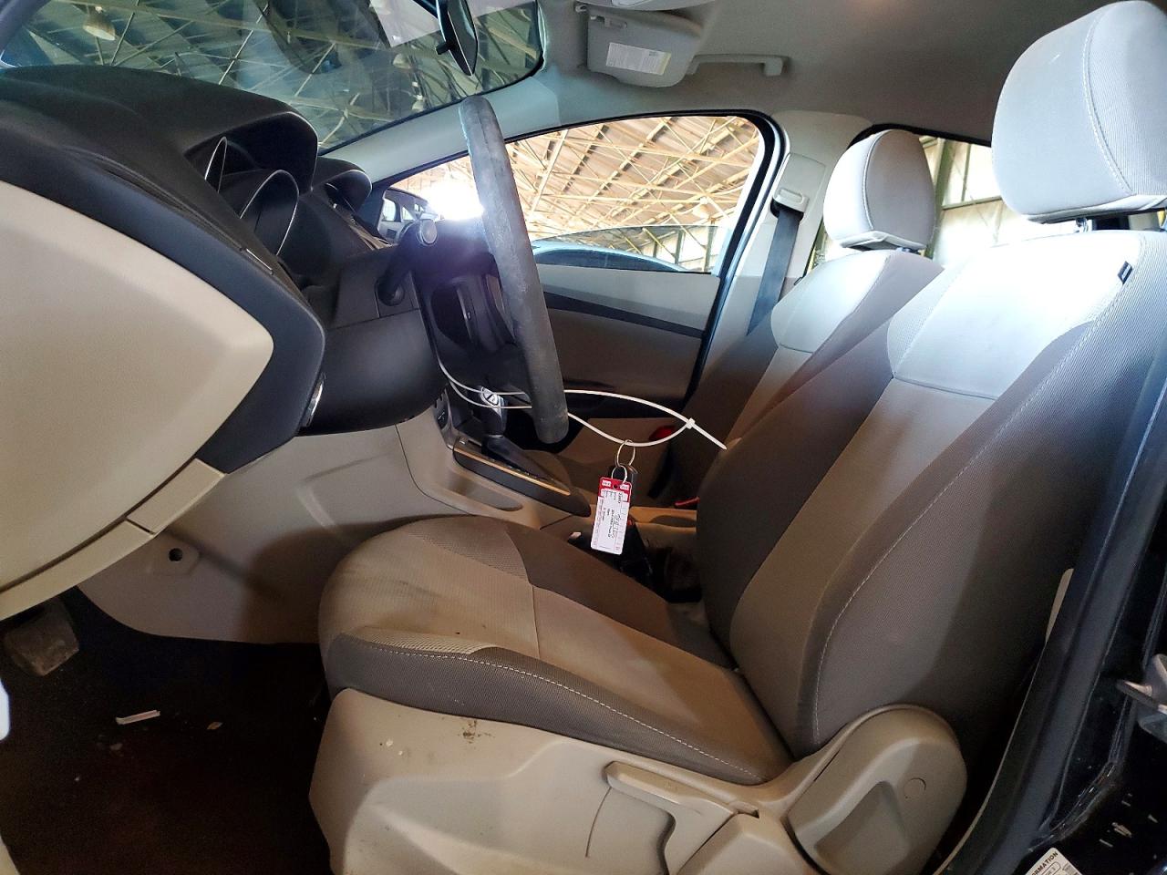 2014 FORD FOCUS SE photo 19