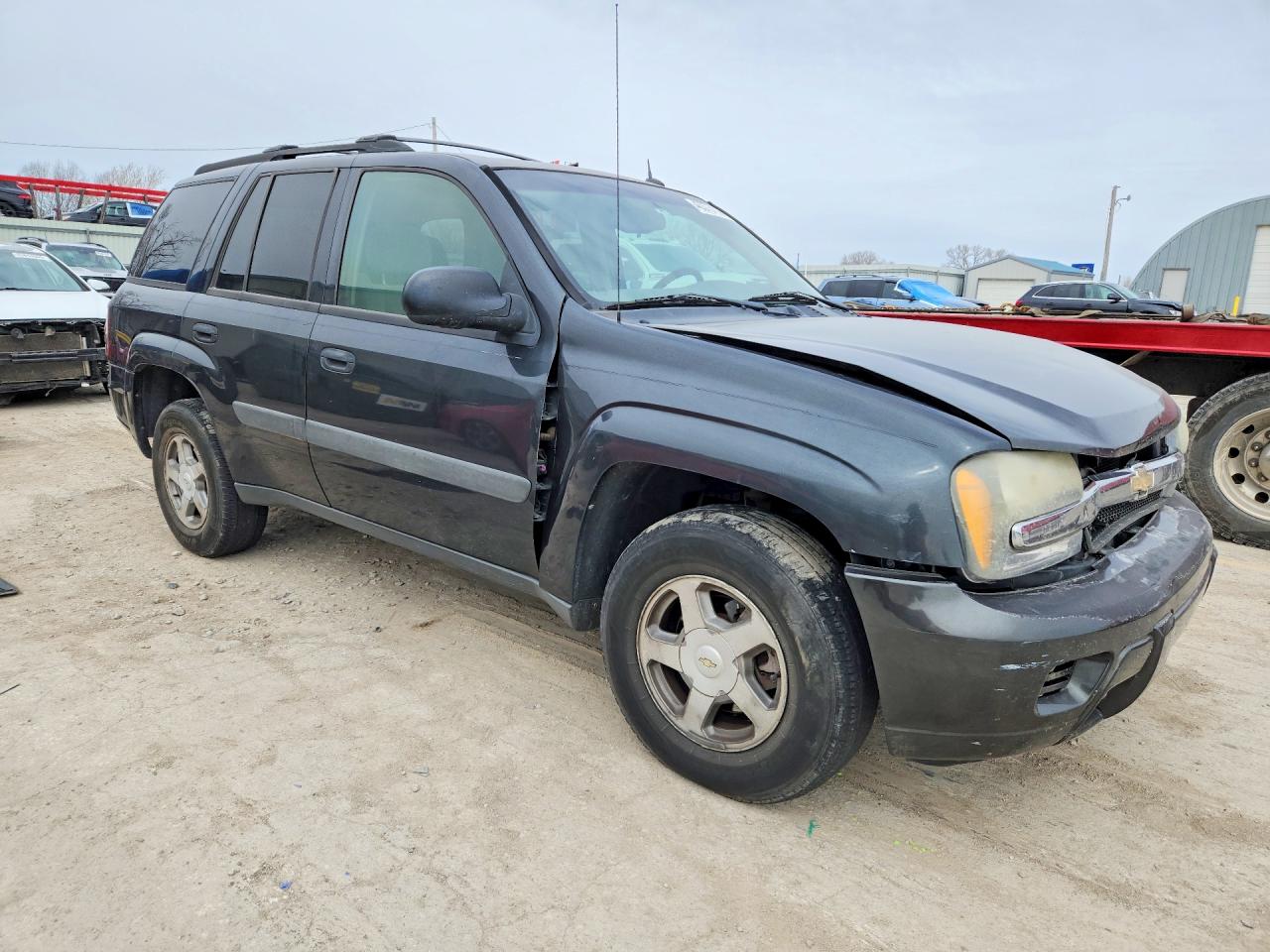 2005 CHEVROLET TRAILBLAZER LS photo 4