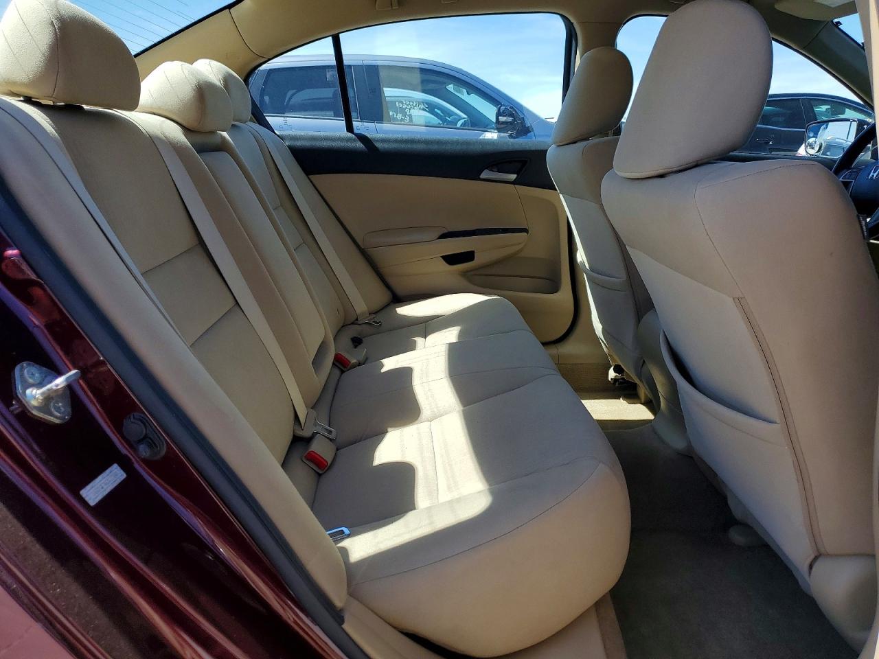 2012 HONDA ACCORD LXP photo 19