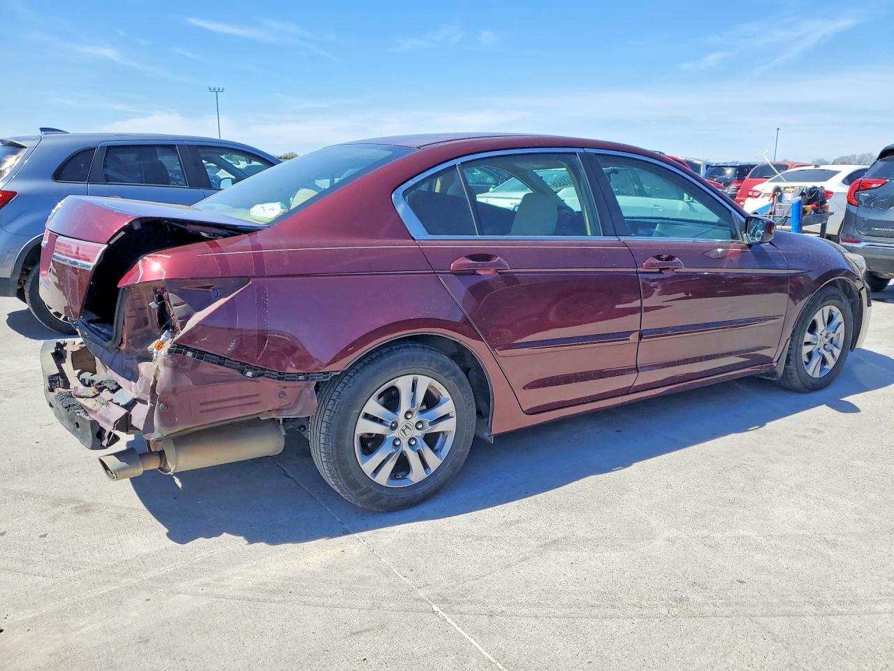 2012 HONDA ACCORD LXP photo 5