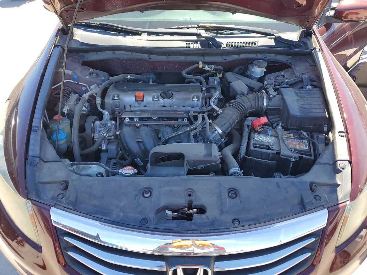 2012 HONDA ACCORD LXP photo 21