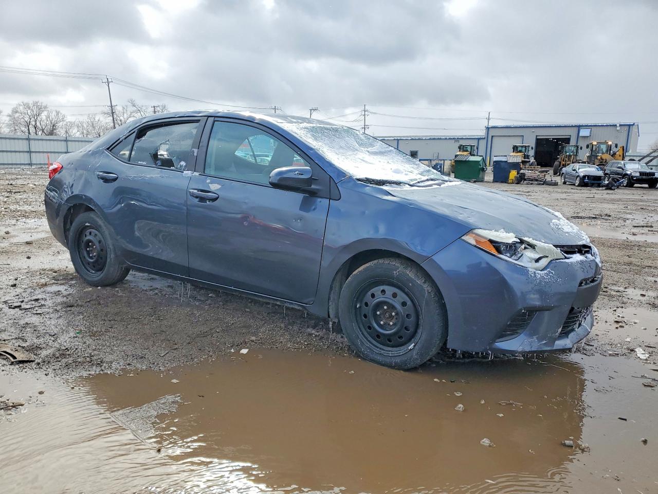 2014 TOYOTA COROLLA LE photo 4