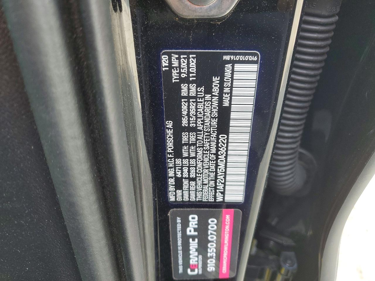 2021 PORSCHE CAYENNE TURBO photo 13
