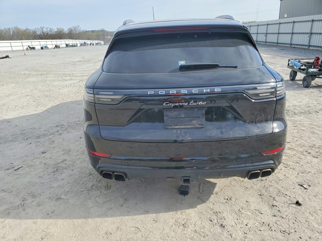2021 PORSCHE CAYENNE TURBO photo 6