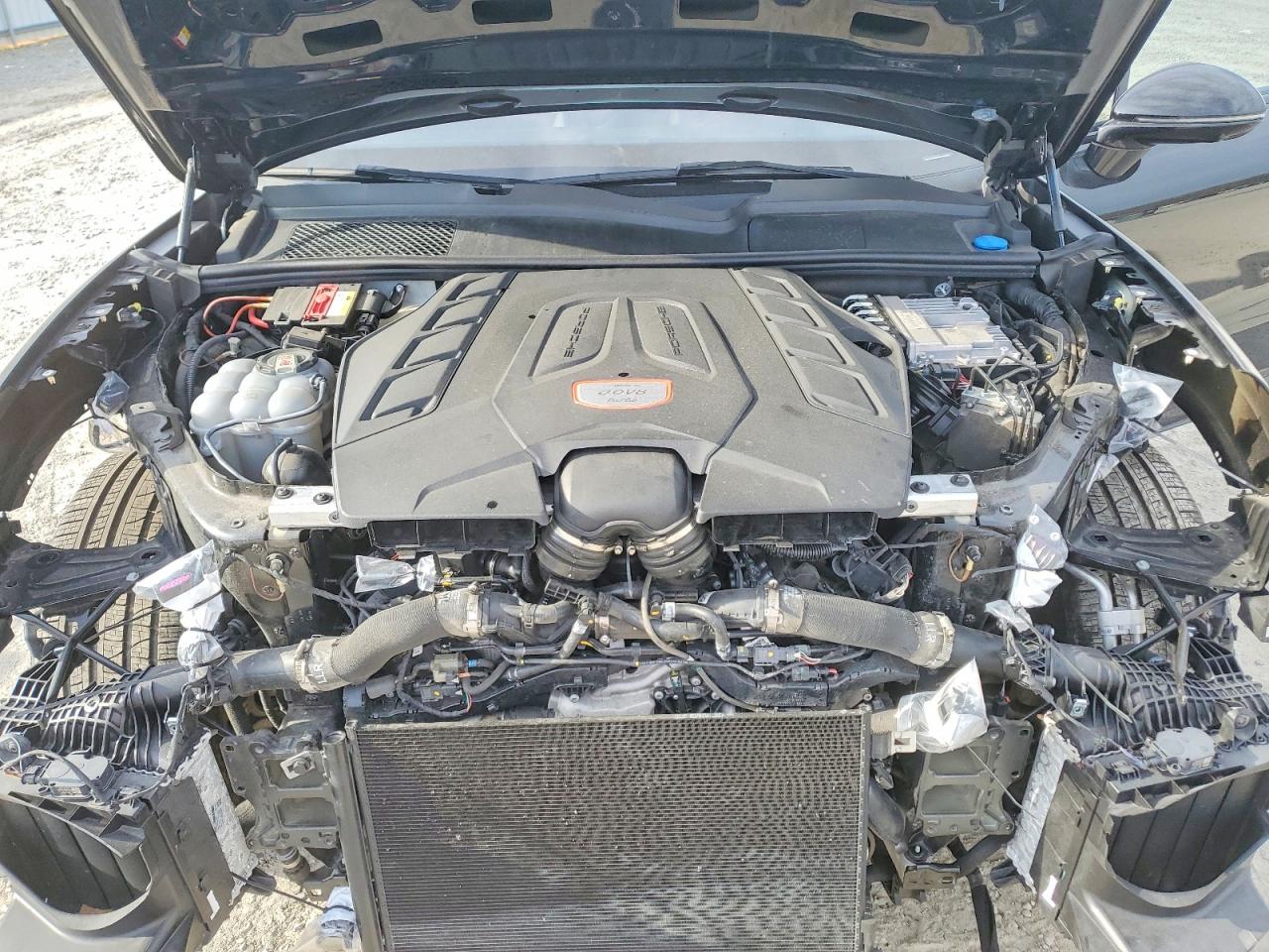 2021 PORSCHE CAYENNE TURBO photo 12
