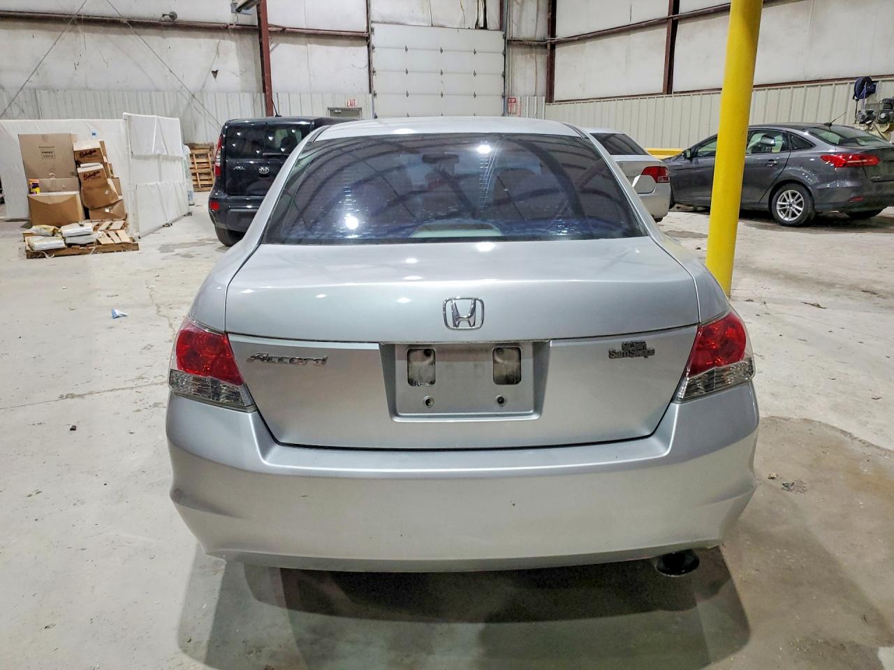 2009 HONDA ACCORD LXP photo 16