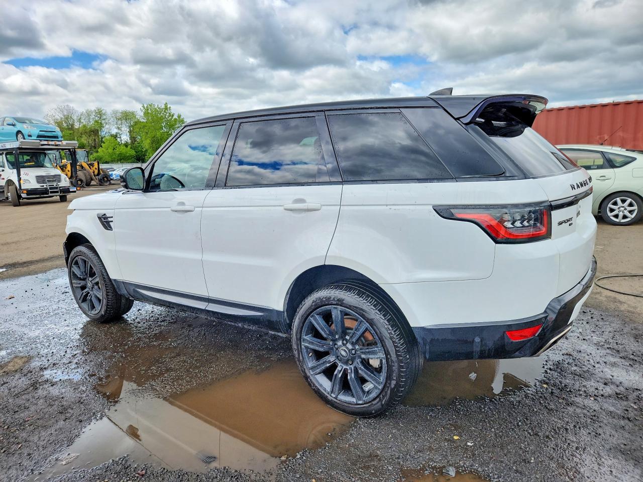 2021 LAND ROVER RANGE ROVER SPORT HSE SILVER EDITION photo 2