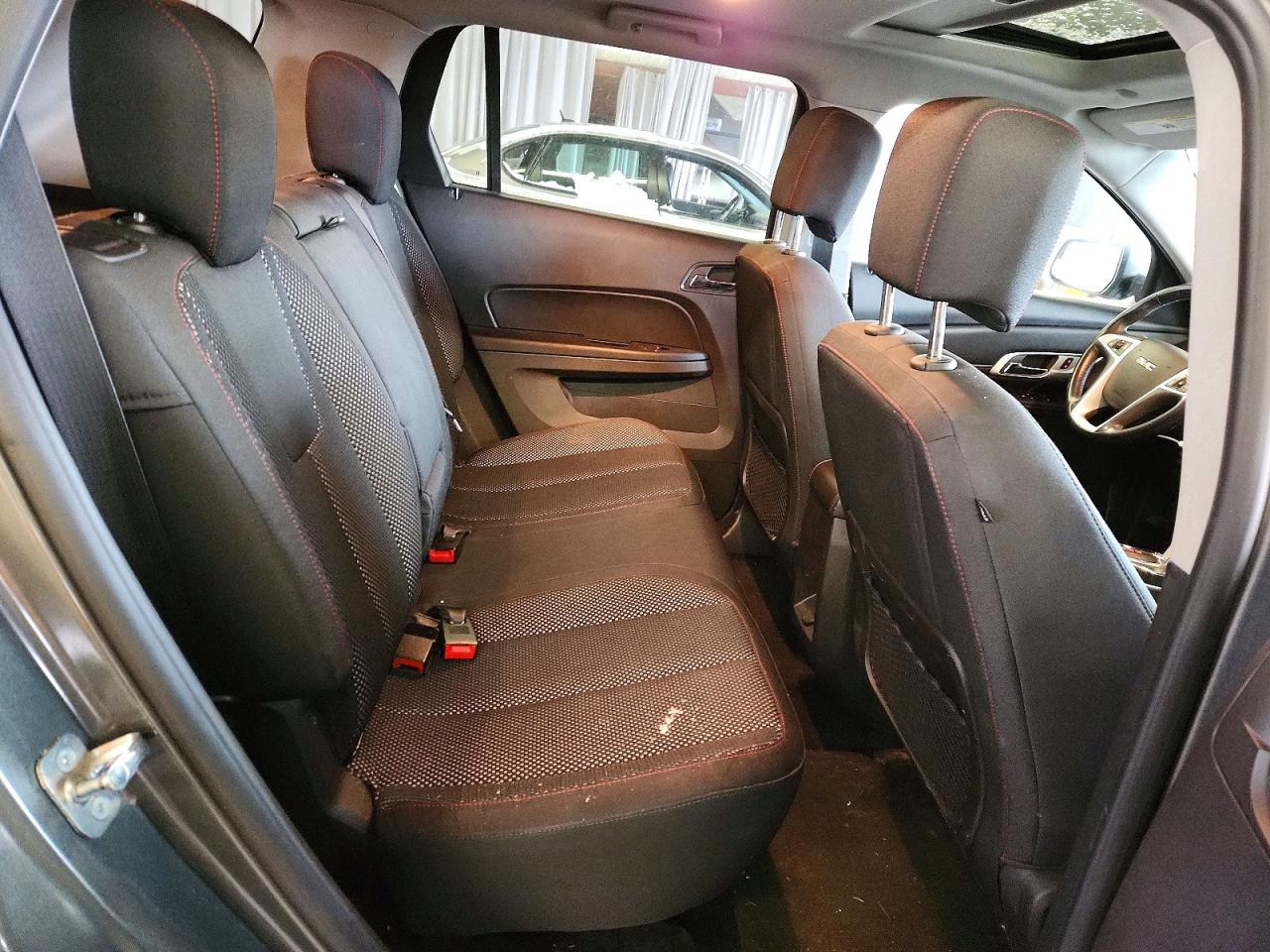 2013 GMC TERRAIN SLE photo 11