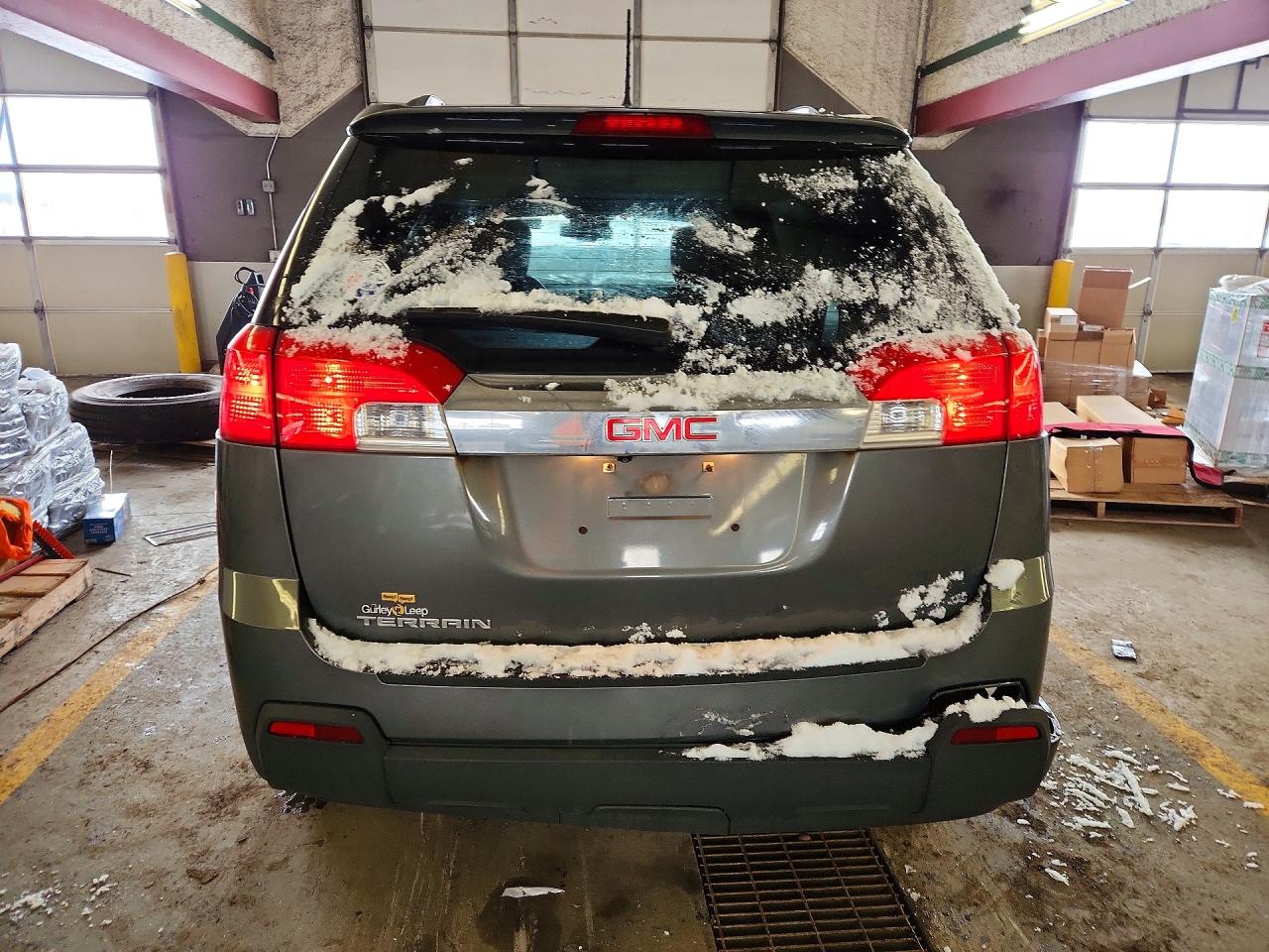 2013 GMC TERRAIN SLE photo 6