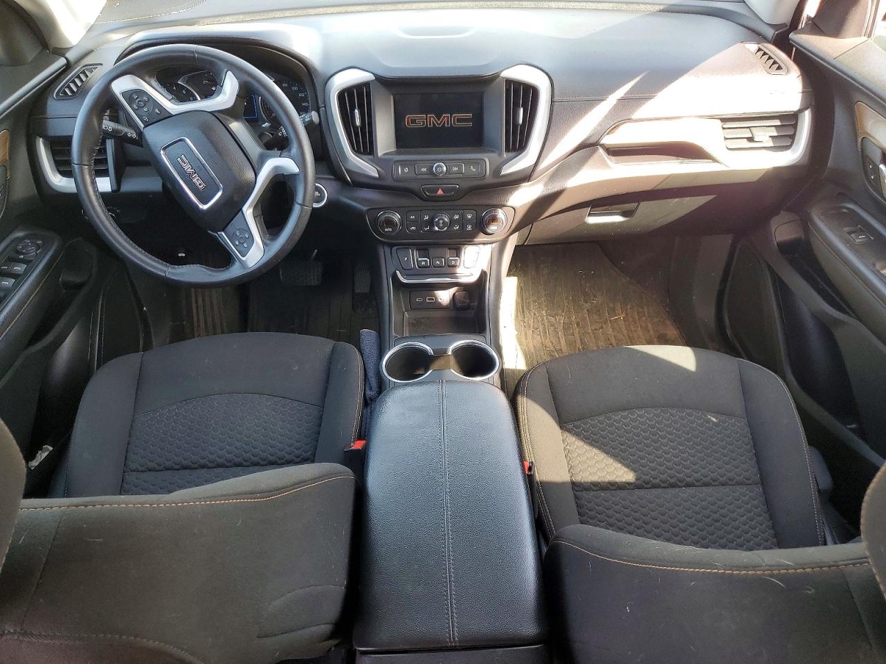 2019 GMC TERRAIN SLE photo 22