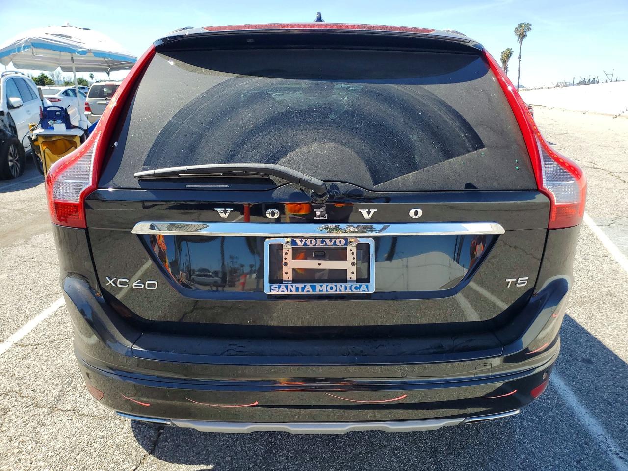 2016 VOLVO XC60 T5 PREMIER photo 6