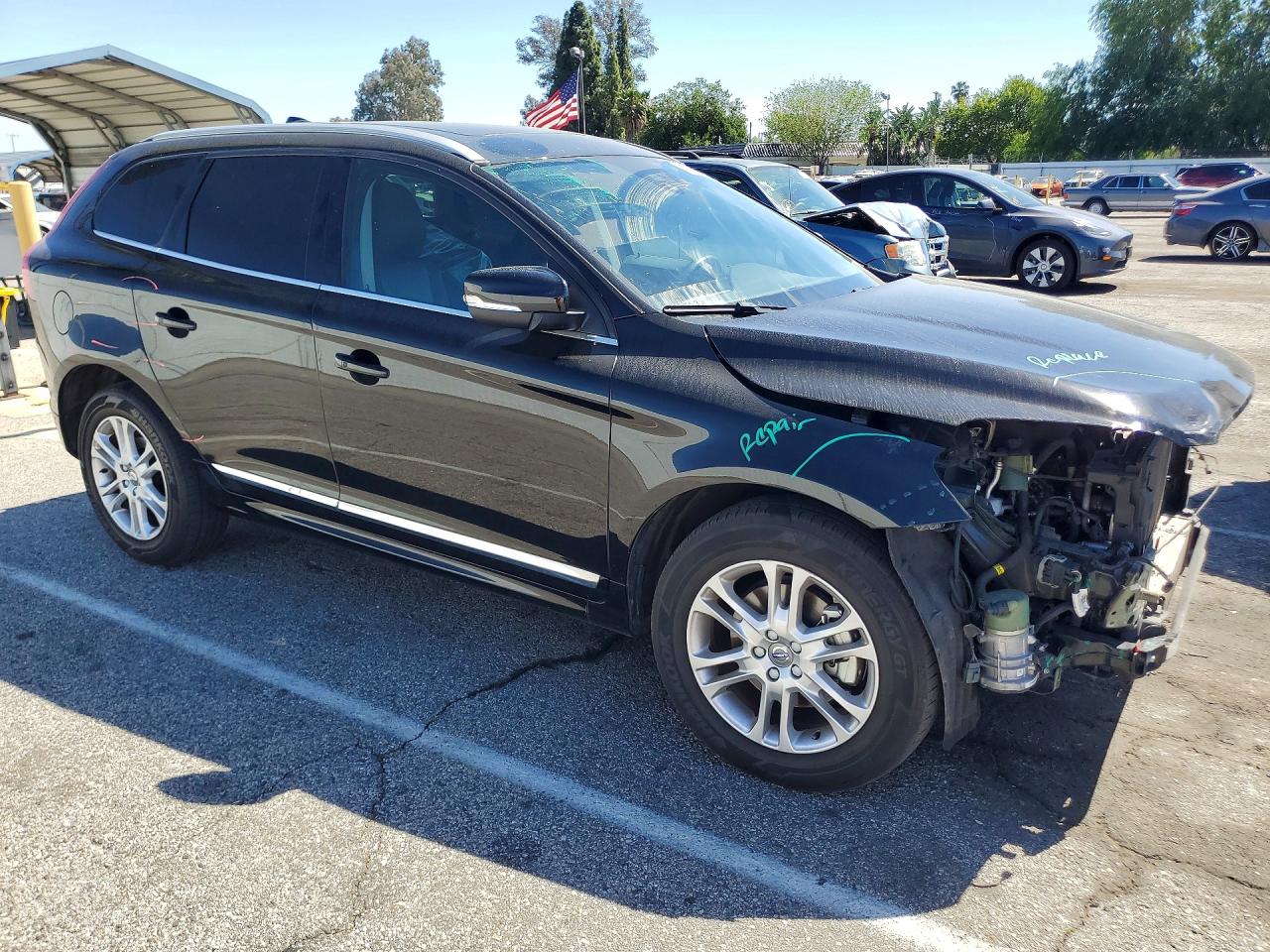 2016 VOLVO XC60 T5 PREMIER photo 4