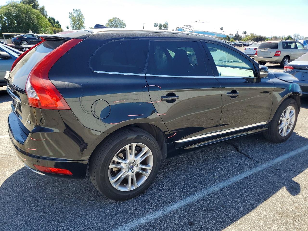 2016 VOLVO XC60 T5 PREMIER photo 3