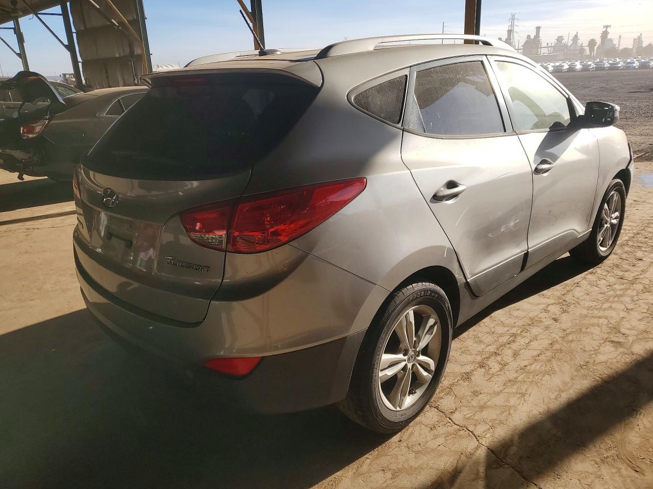 2013 HYUNDAI TUCSON GLS photo 3