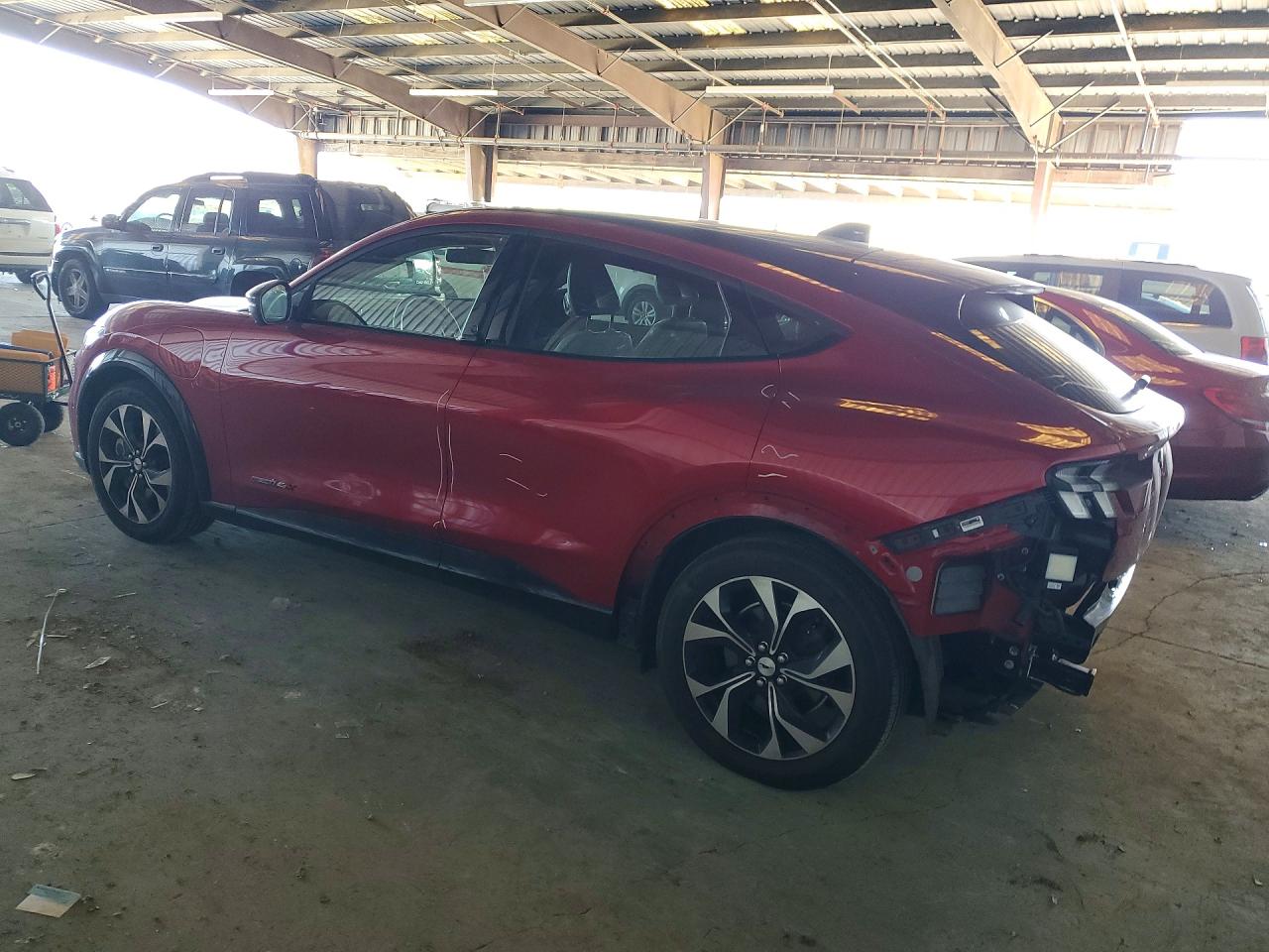 2021 FORD MUSTANG MACH-E PREMIUM photo 3
