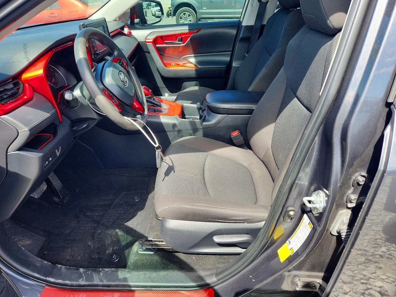 2022 TOYOTA RAV4 photo 13