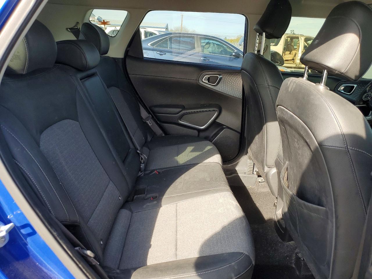 2020 KIA SOUL EX photo 19