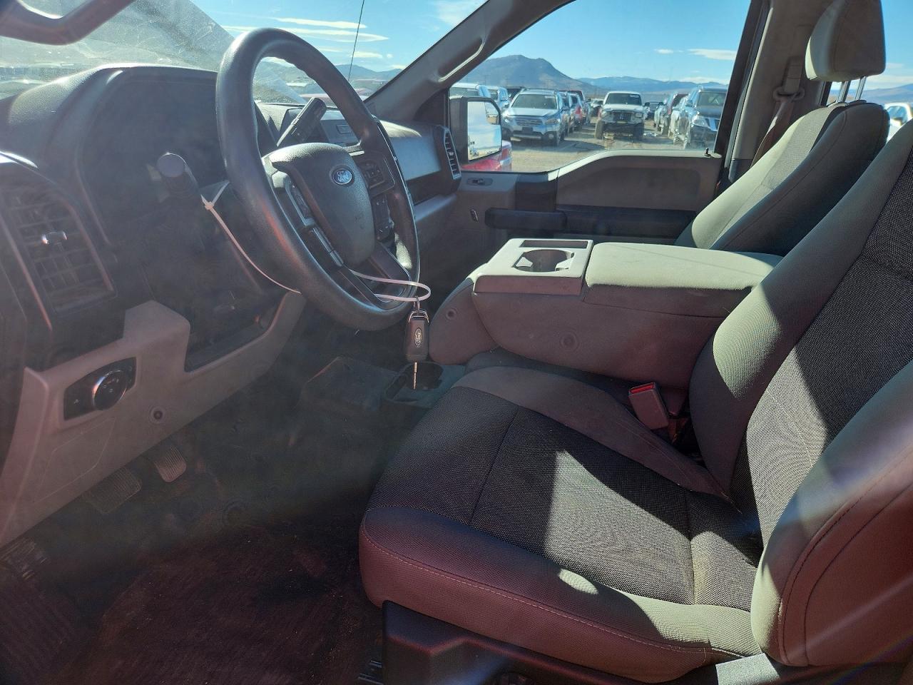 2017 FORD F150 SUPERCREW photo 13