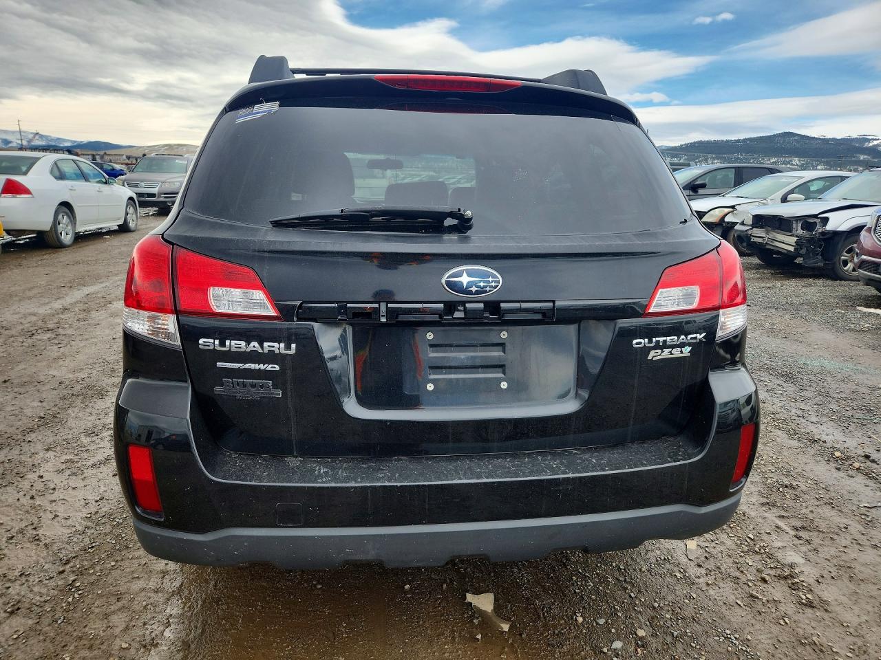 2010 SUBARU OUTBACK 2.5I LIMITED photo 11