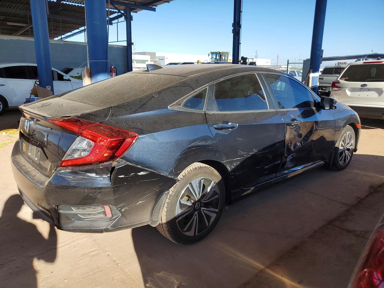 2017 HONDA CIVIC EXL photo 5