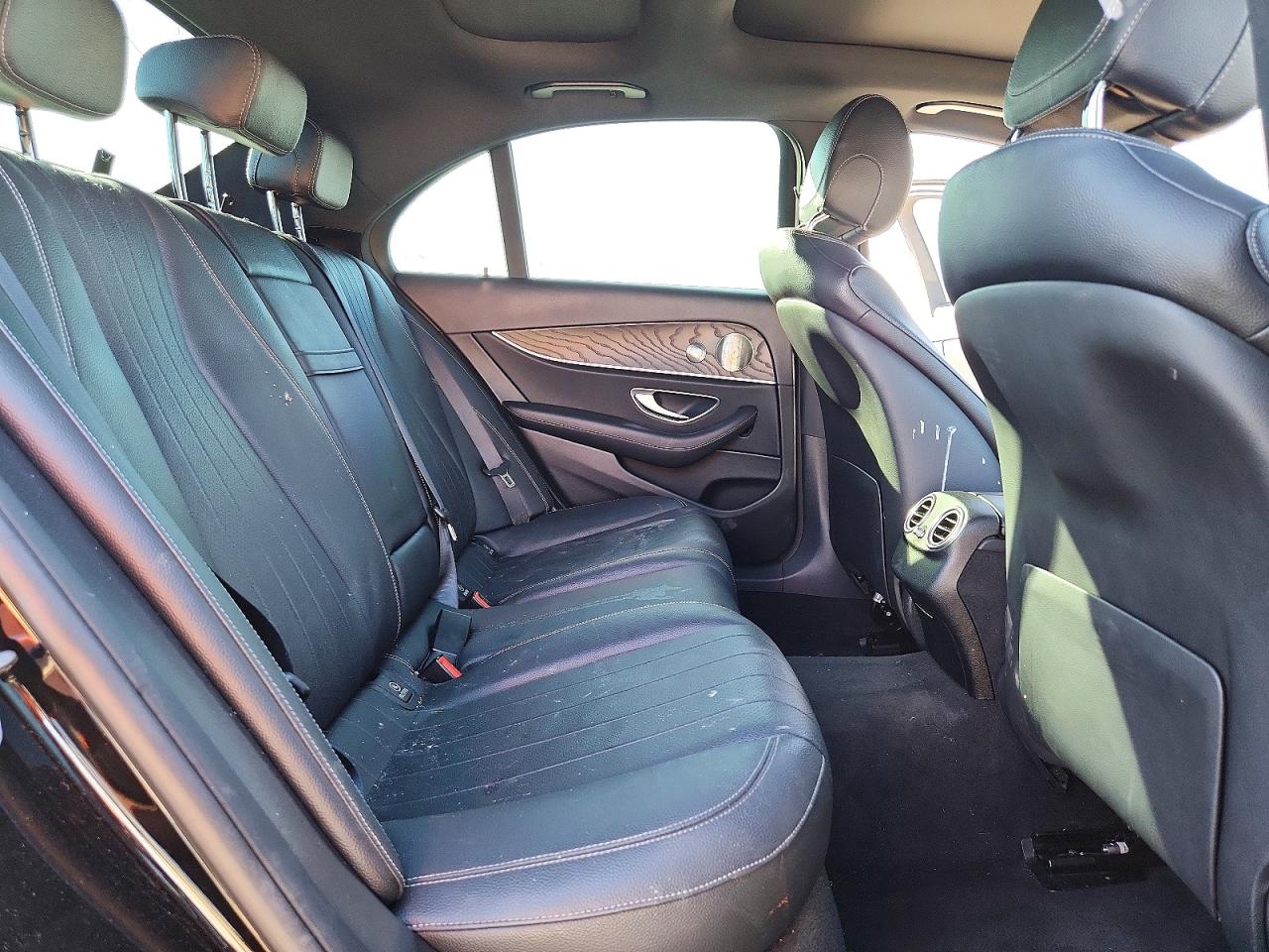 2022 MERCEDES-BENZ E 350 photo 28