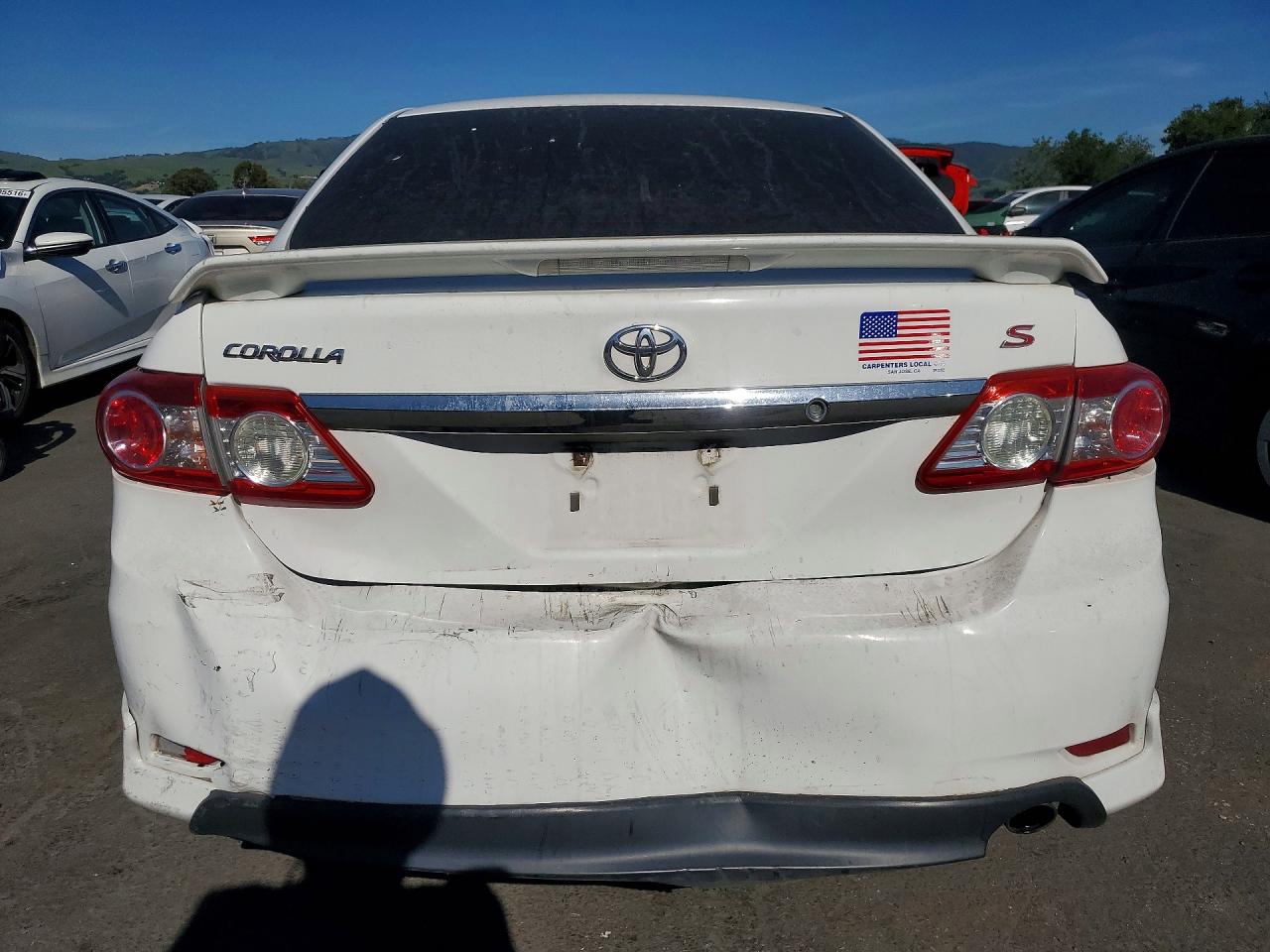 2013 TOYOTA COROLLA S photo 16