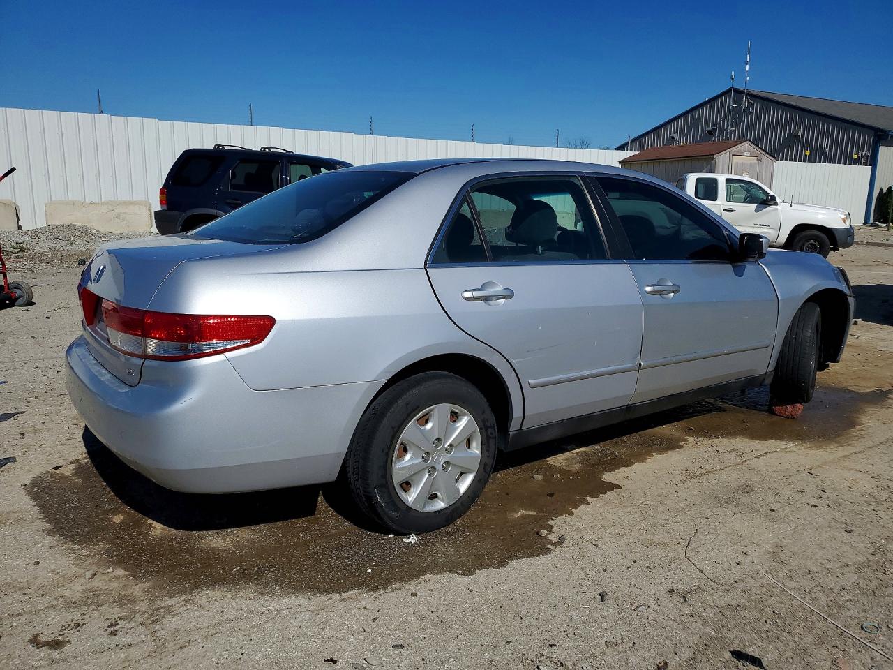 2003 HONDA ACCORD LX photo 5