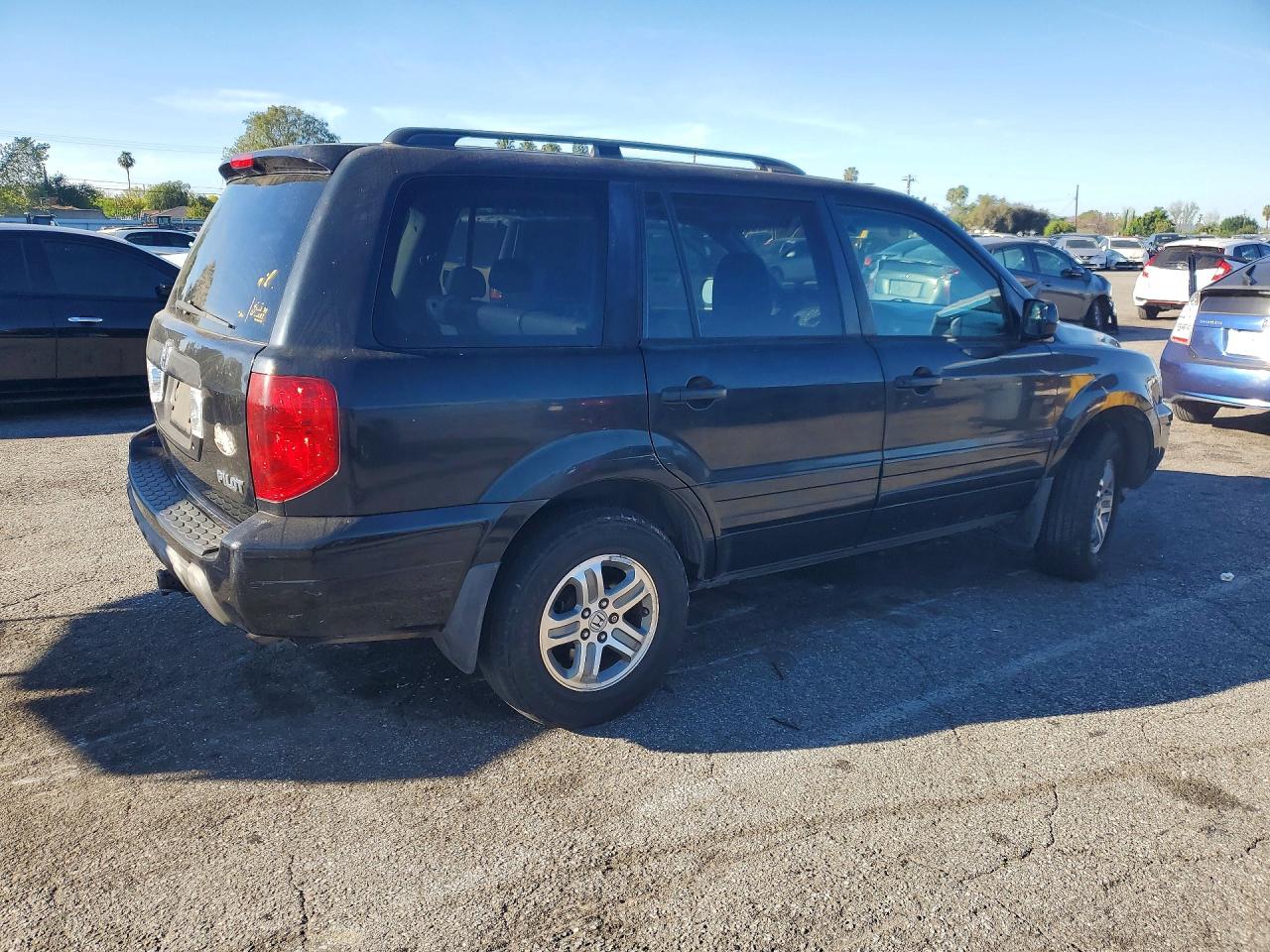 2005 HONDA PILOT EXL photo 3