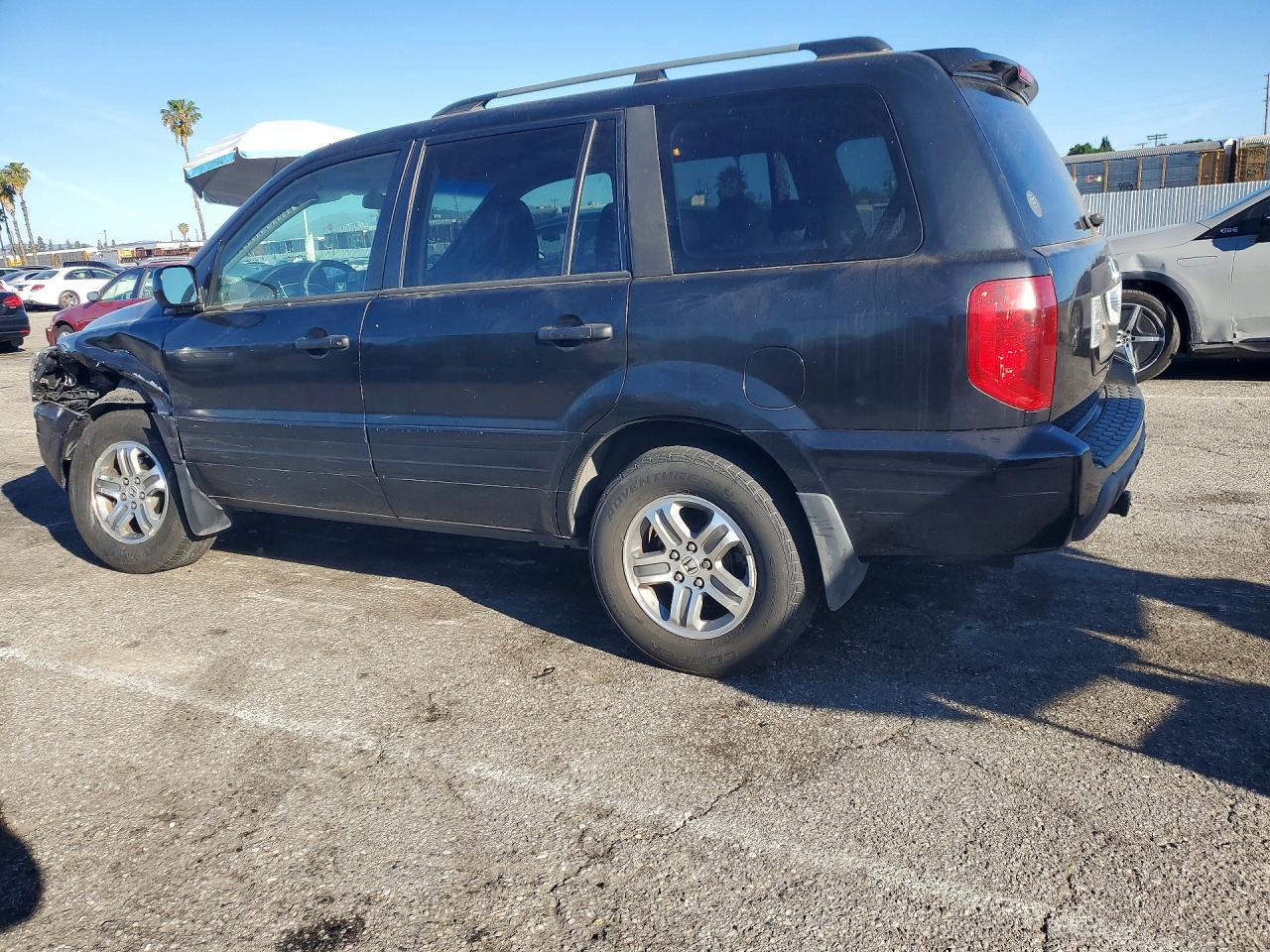 2005 HONDA PILOT EXL photo 2