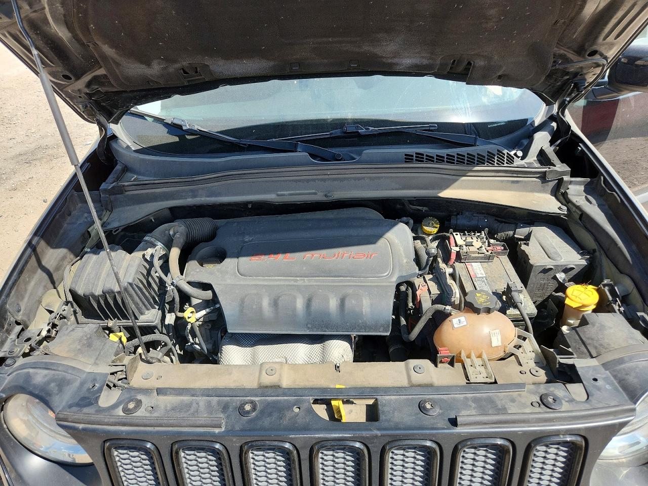 2017 JEEP RENEGADE LATITUDE photo 34