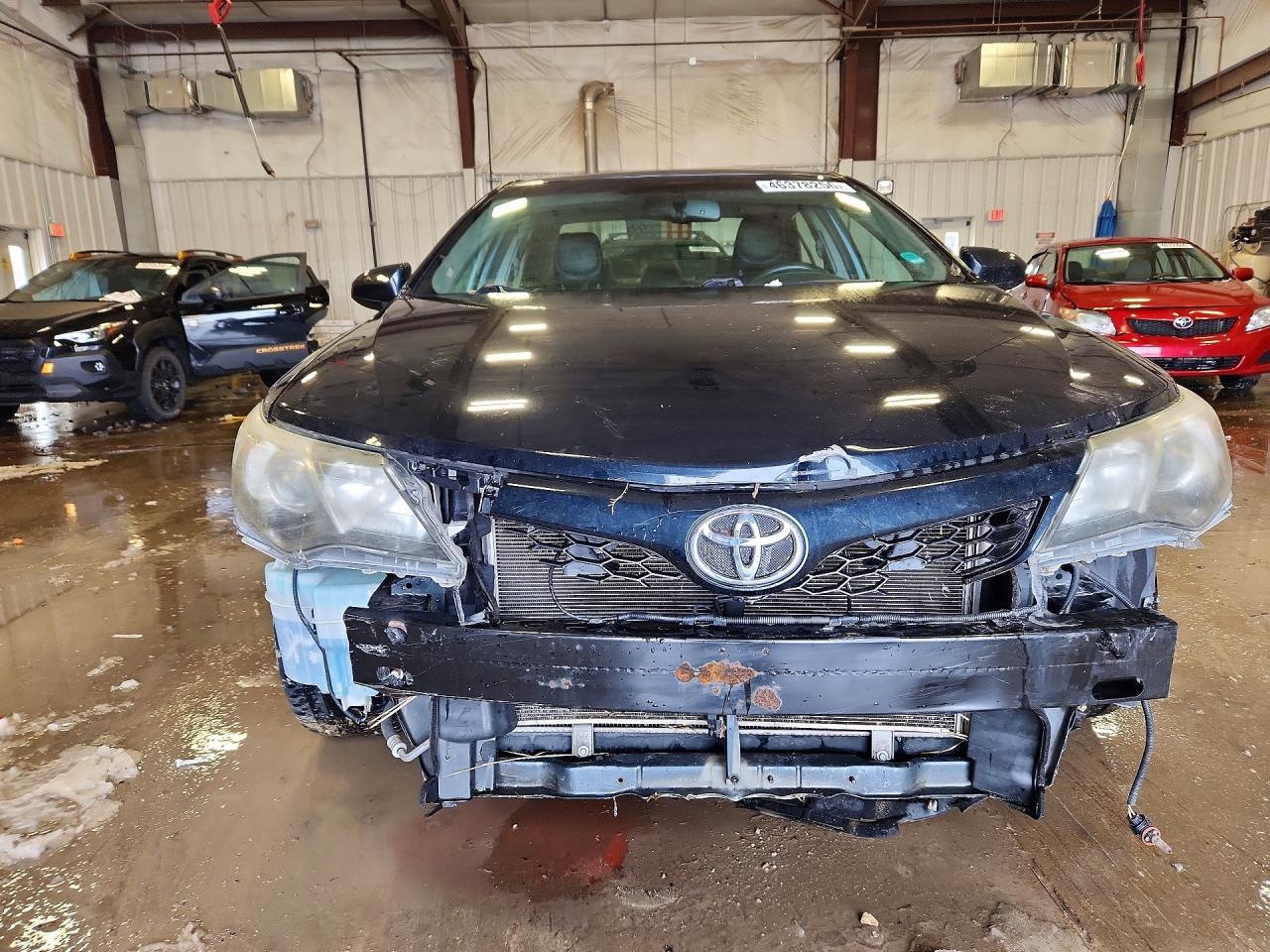 2012 TOYOTA CAMRY SE photo 9